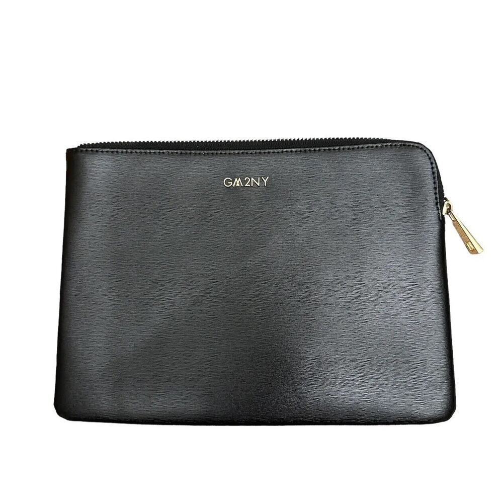 GM2NY Black Brushed Leather Clutch Zipper Closure Lined Get Me 2 New York NWOT - Picture 5 of 7